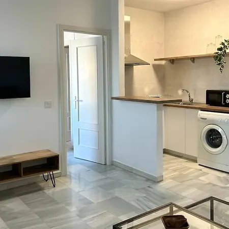Апартаменты Calle Larga 44 *