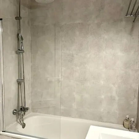 Apartment Calle Larga 44 *